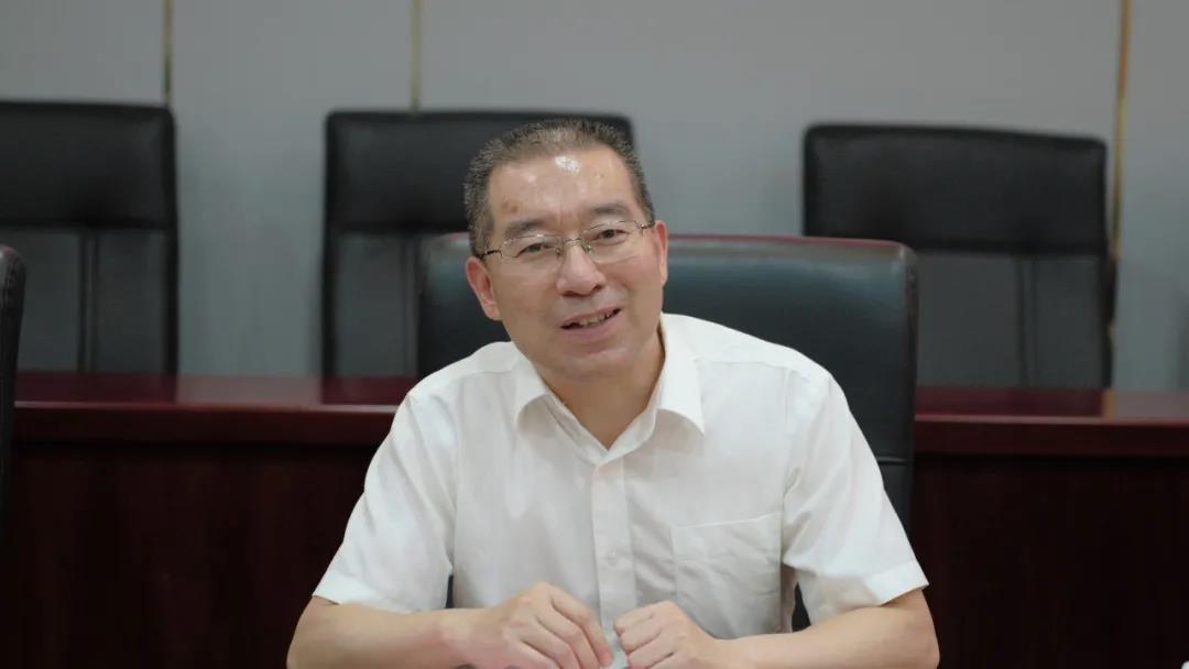 四川路橋集團(tuán)—重慶交通大學(xué)共同召開重慶市研究生聯(lián)合培養(yǎng)基地授牌和工作推進(jìn)會(huì)