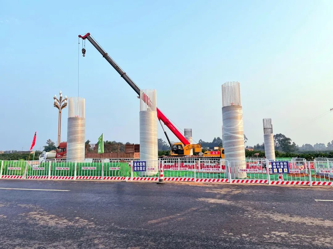 奮戰(zhàn)四季度 大干一百天⑩ |“節(jié)”報(bào)頻傳！公司“橋、隧、路”項(xiàng)目相繼跑出建設(shè)加速度