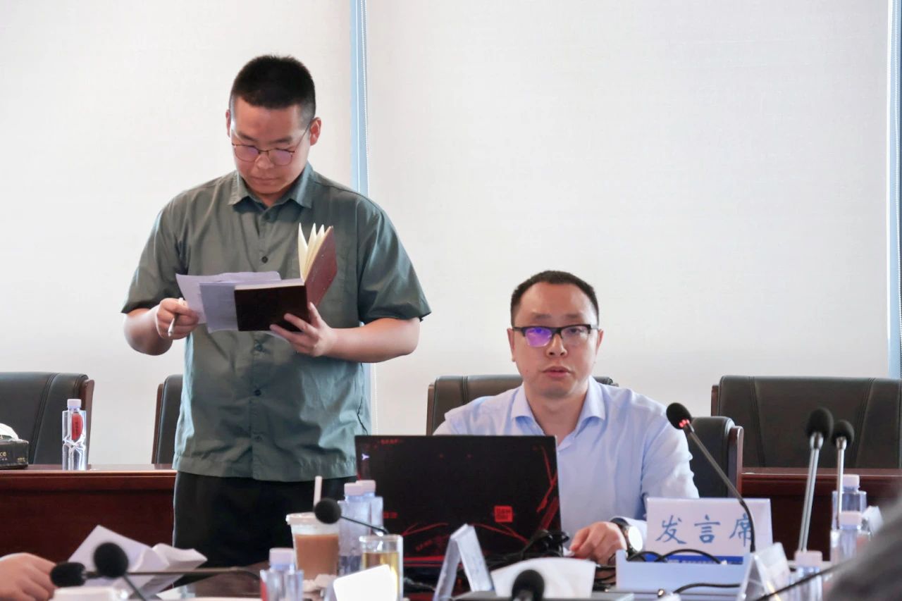 《高橋隧高速公路新能源微電網(wǎng)集群柔直供電互聯(lián)技術》四川路橋清潔能源集團.jpg